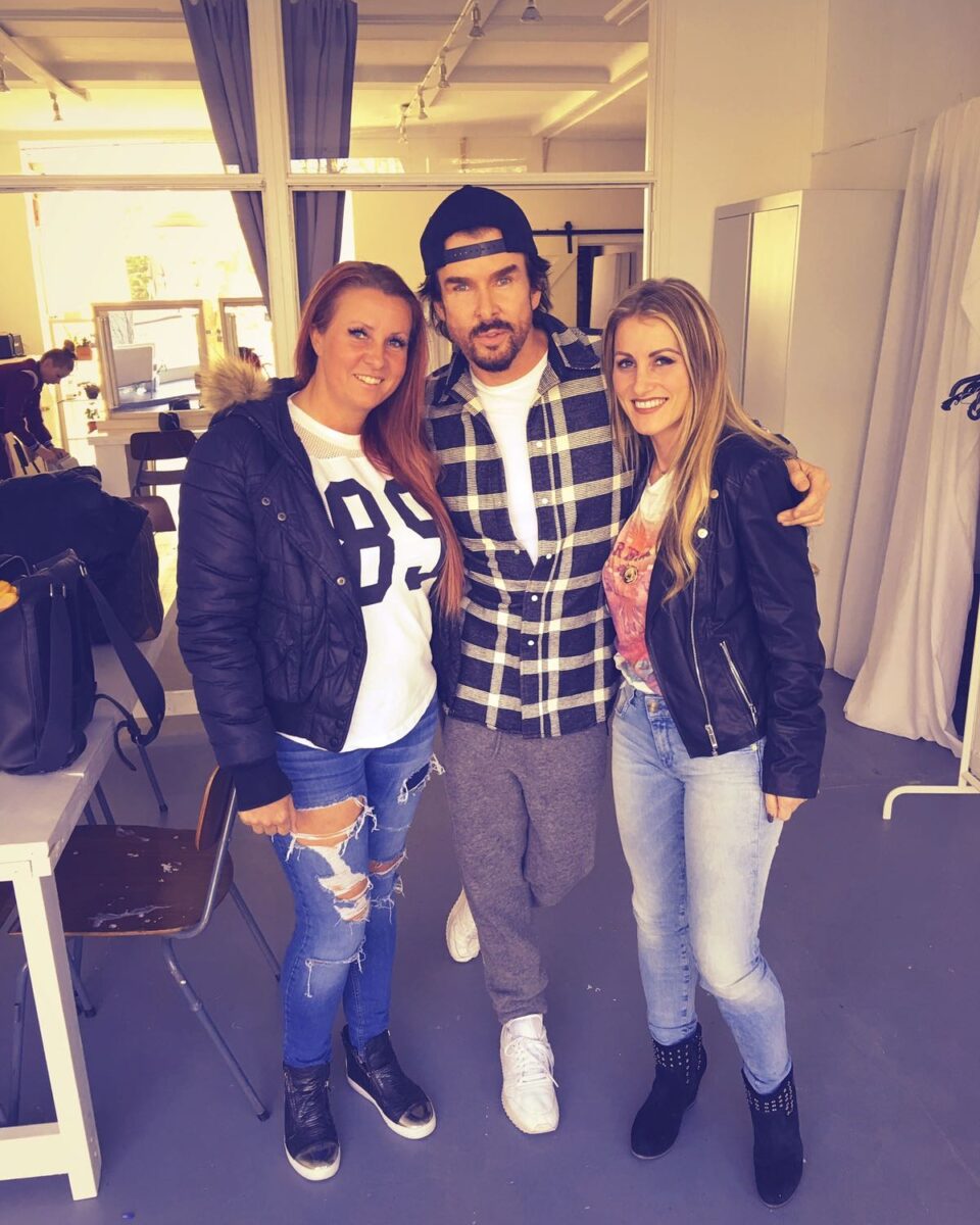 Tina van Beeck met Marie van der Ven en Tamara van Nispen